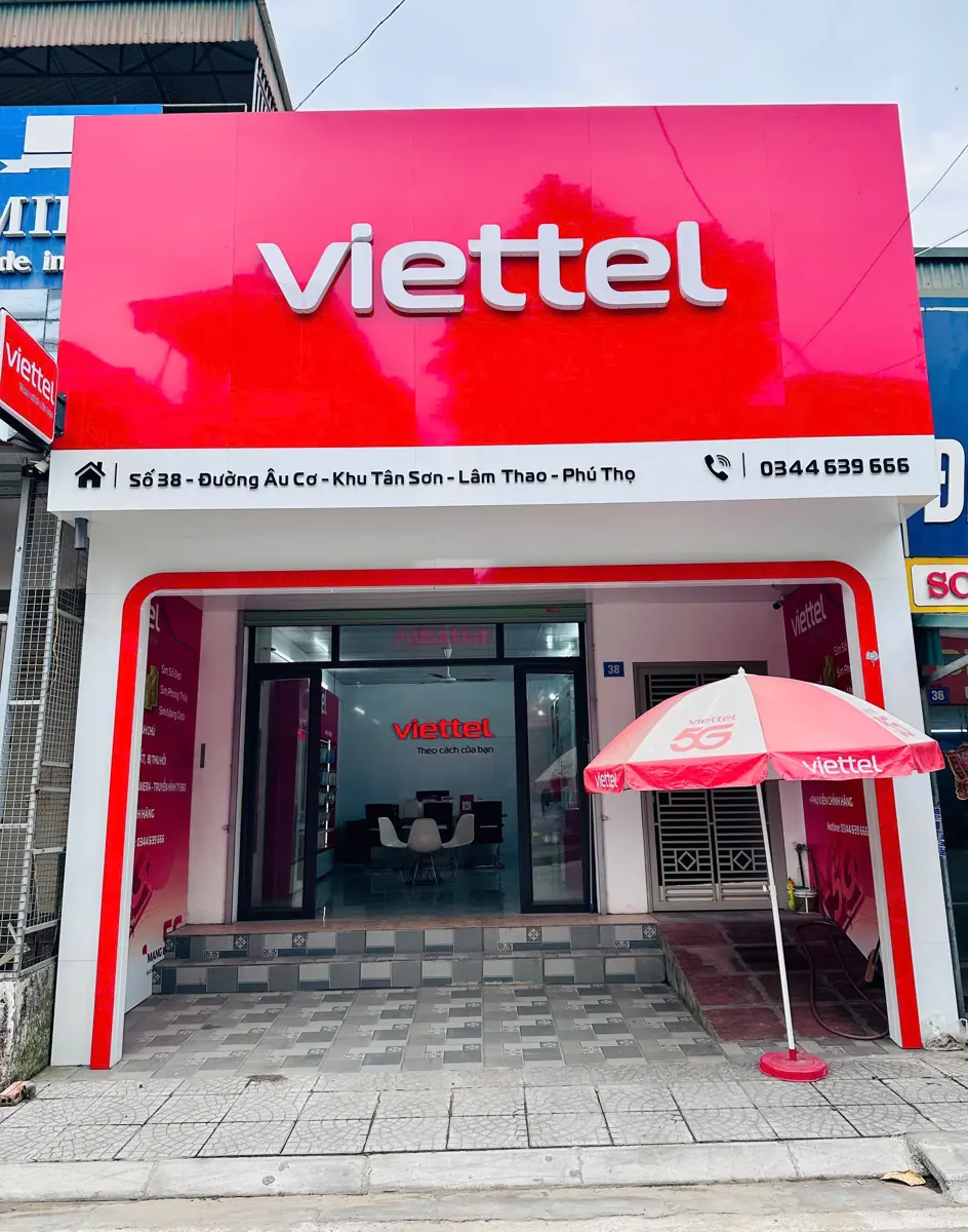 Mặt tiền cửa hàng Viettel số 38 đường Âu Cơ, Khu Tân Sơn, Lâm Thao